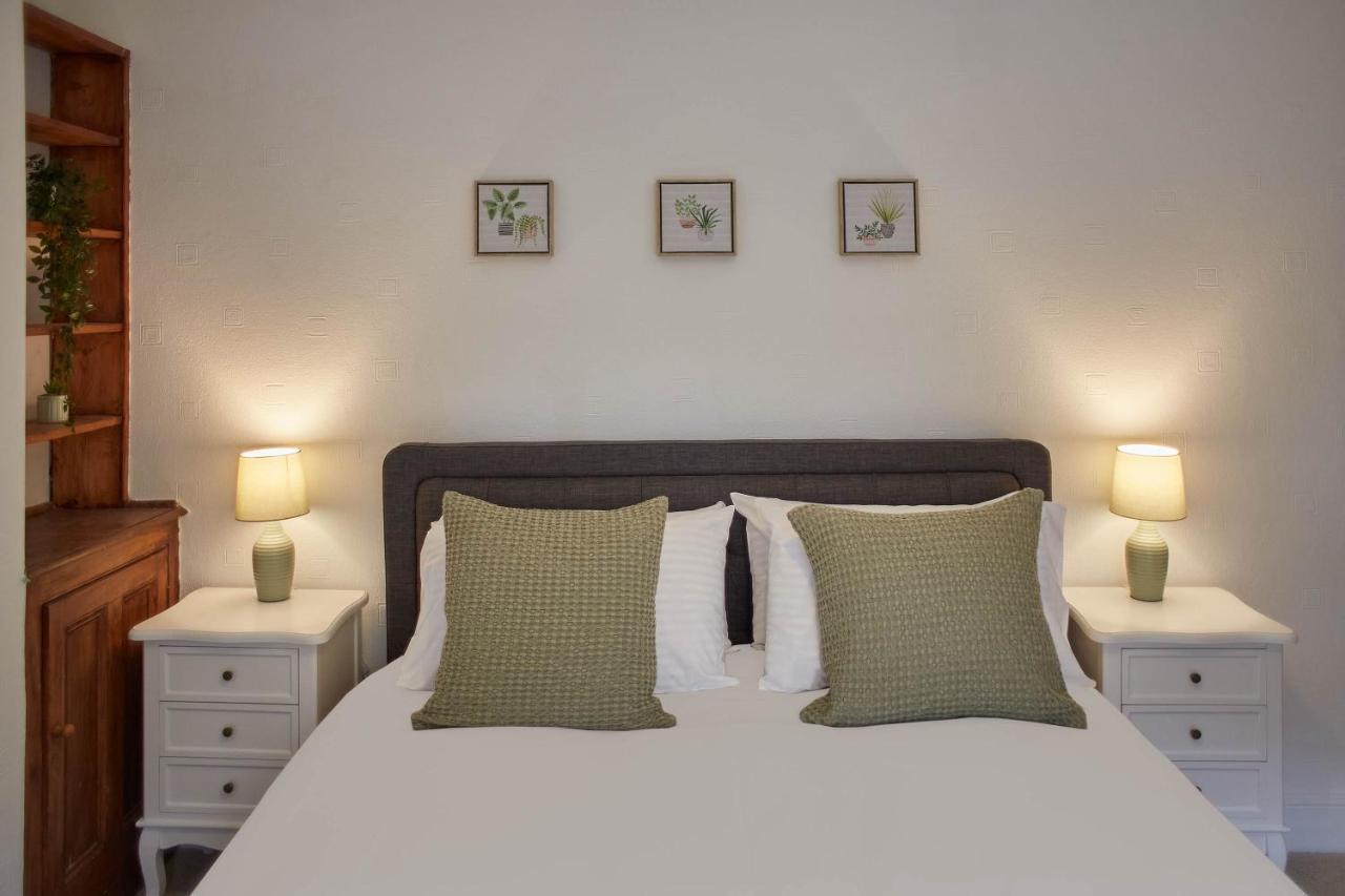 Host & Stay - The Alby Whitby Eksteriør billede